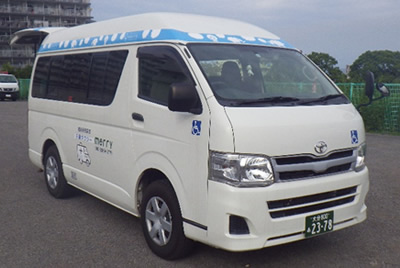 ストレッチャー、車いす対応認定車両の写真