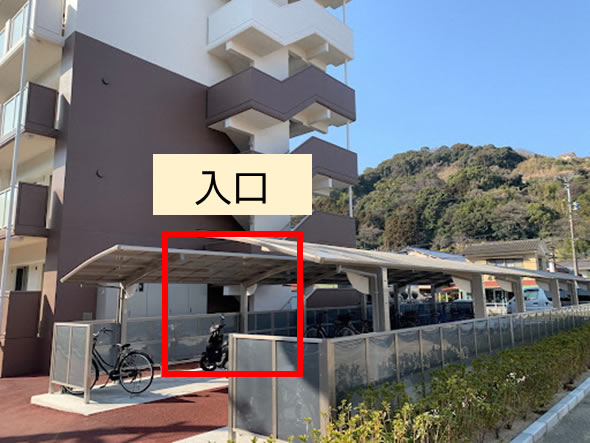 市営亀川住宅C棟（建物東側）